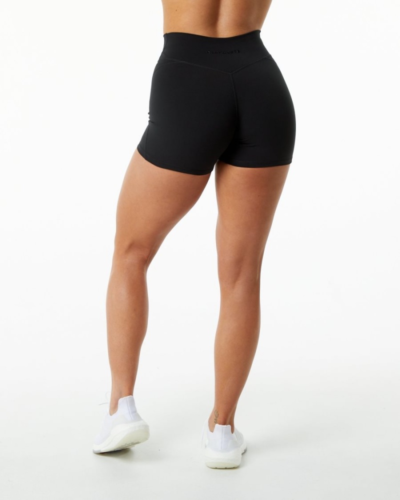 Short Alphalete Surface Power Corta 5" Noir Femme | YWP-08996308