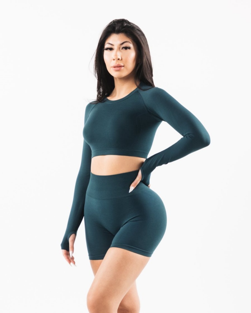 Manches Longues Alphalete Stratus LS Crop Midnight Femme | ECW-51354418