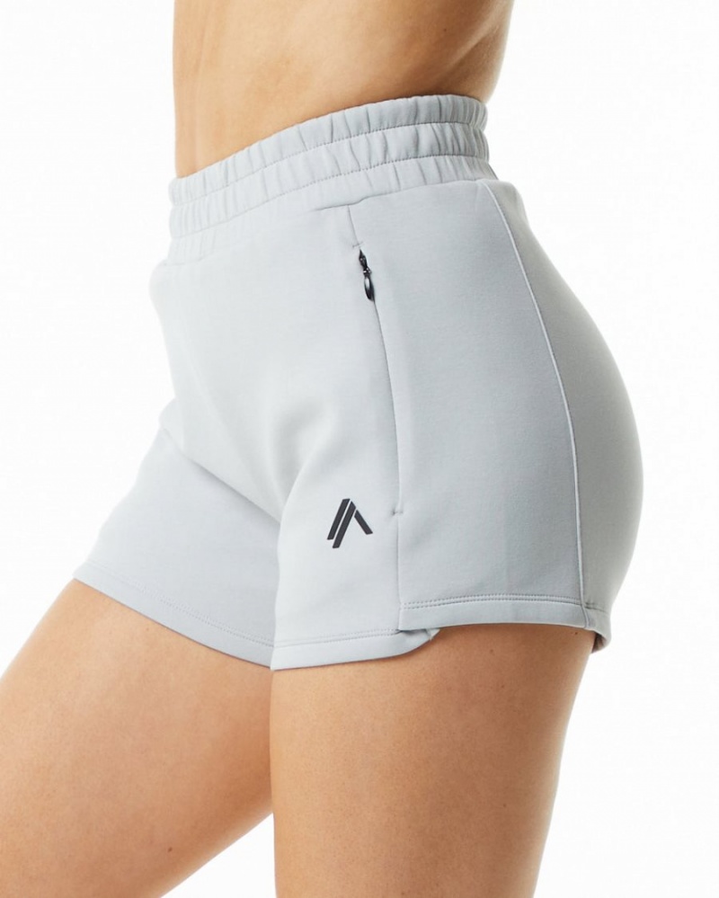 Short Alphalete ELMTS Athlétiques Corta 3.5" Grise Femme | IVZ-00681954