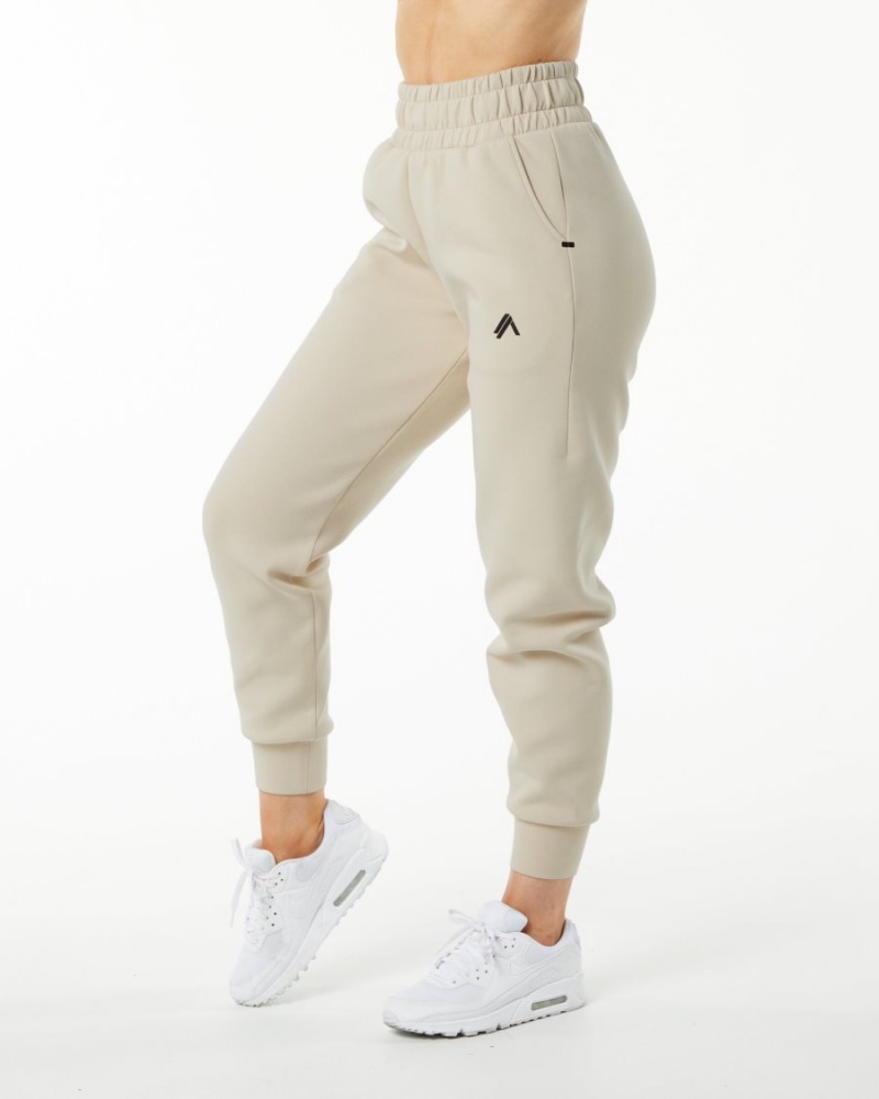 Pantalon Jogging Alphalete ELMTS Cuffed Jogger Vanilla Femme | JDE-01674675