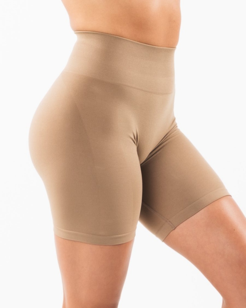 Short Alphalete Amplify Corta 6.5” Chai Femme | BUN-95108202