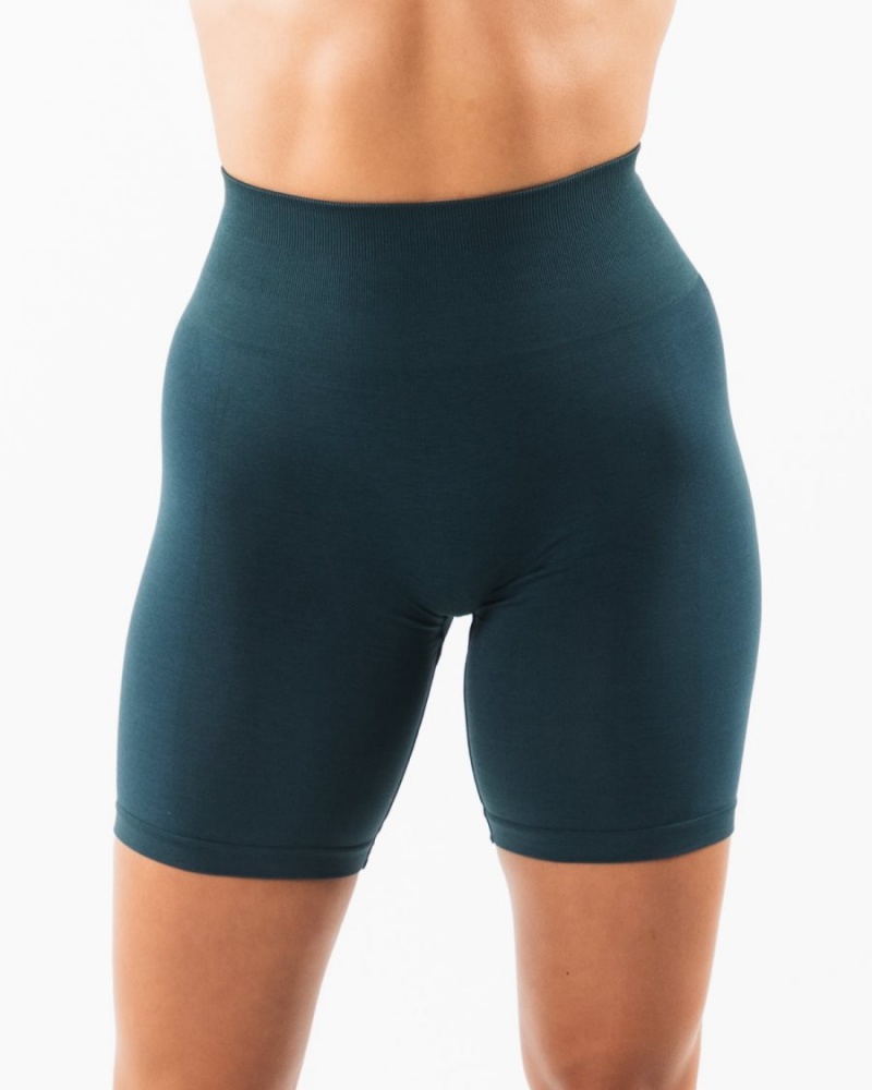 Short Alphalete Amplify Corta 6.5” Midnight Femme | PFE-78669828