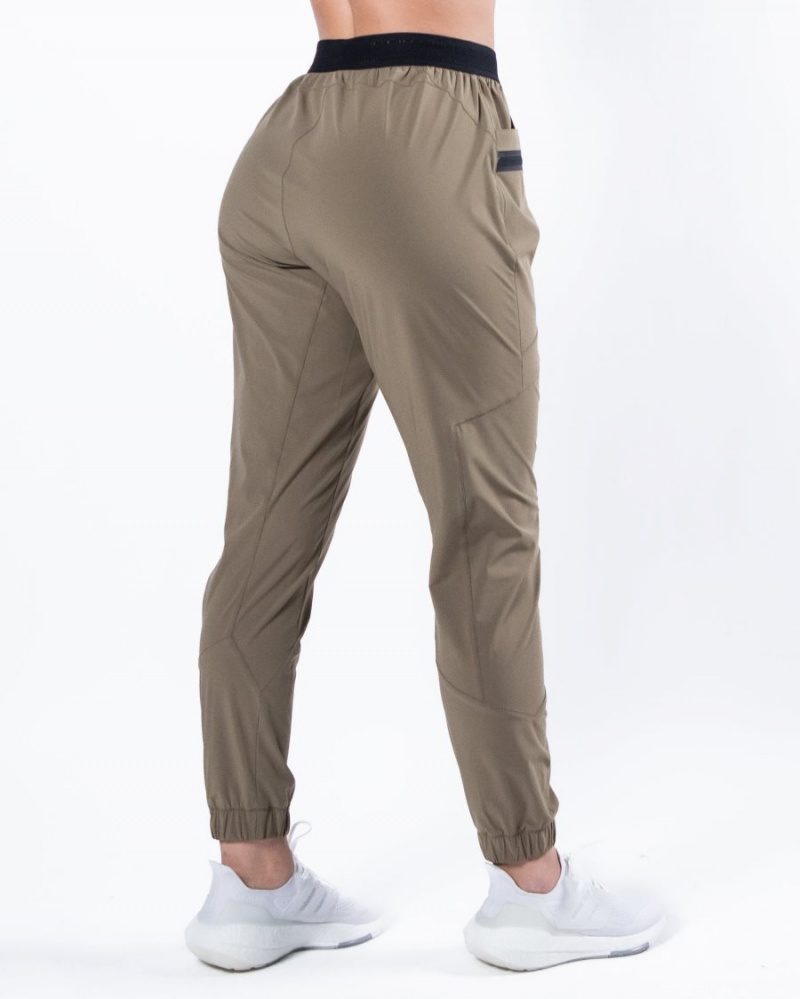 Pantalon Jogging Alphalete Studio Pant Taupe Femme | KUL-03465284