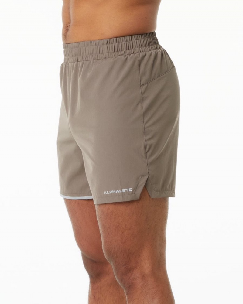 Short Alphalete Core Stride Corta 5” Mocha Homme | RAS-20621271