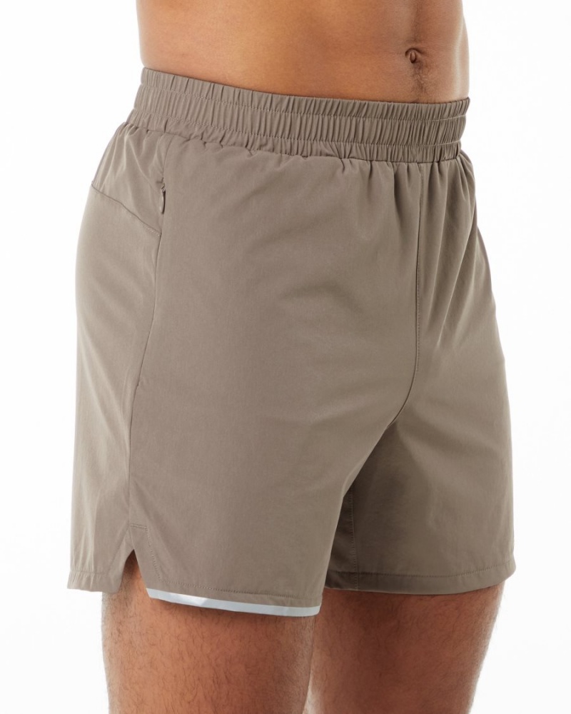 Short Alphalete Core Stride Corta 5” Mocha Homme | RAS-20621271