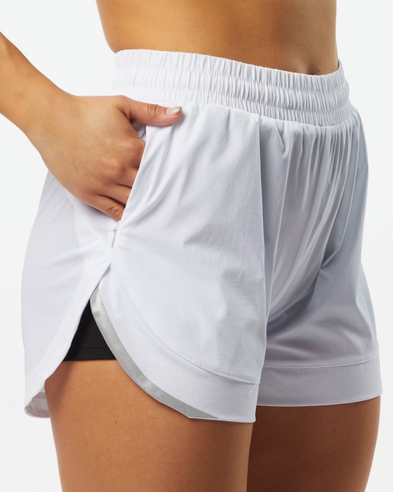 Short Alphalete Stride Corta 3" Blanche Femme | PNU-54565172