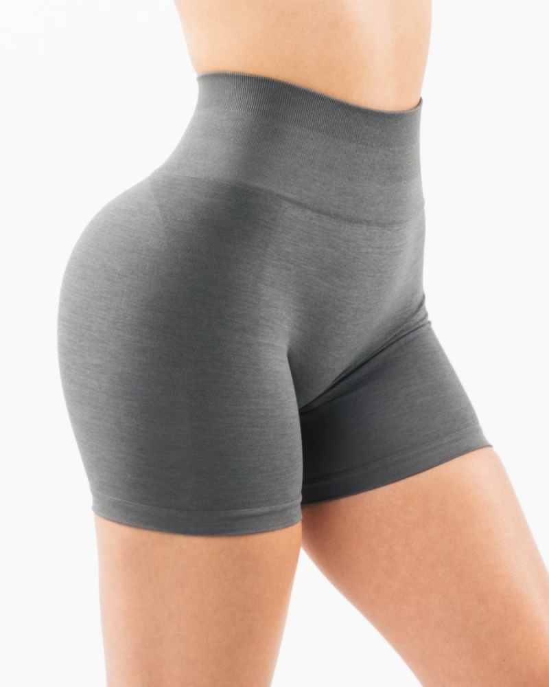 Short Alphalete Amplify Corta 4.5" Smoke Femme | NZP-43952843